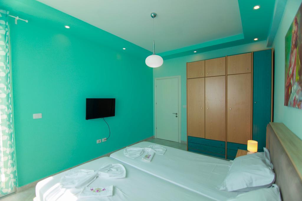 Blue Sea Apartments ساراندا المظهر الخارجي الصورة