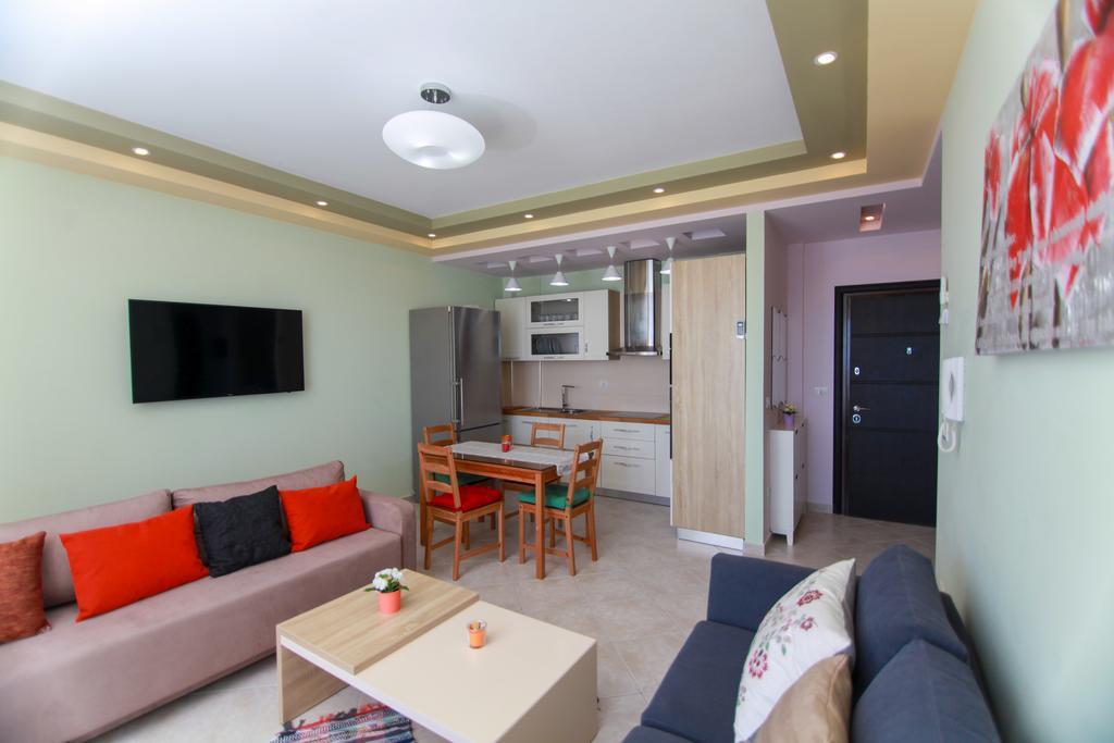 Blue Sea Apartments ساراندا المظهر الخارجي الصورة