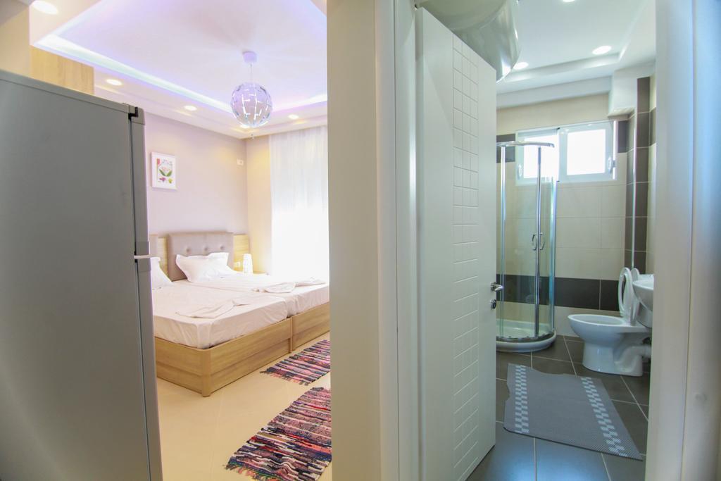 Blue Sea Apartments ساراندا المظهر الخارجي الصورة